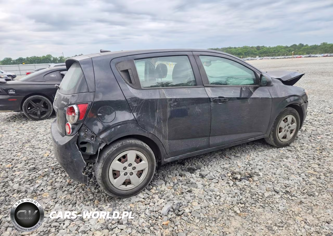 2013 Chevrolet Sonic Ls VIN:1G1JA6SH7D4131943 - 3