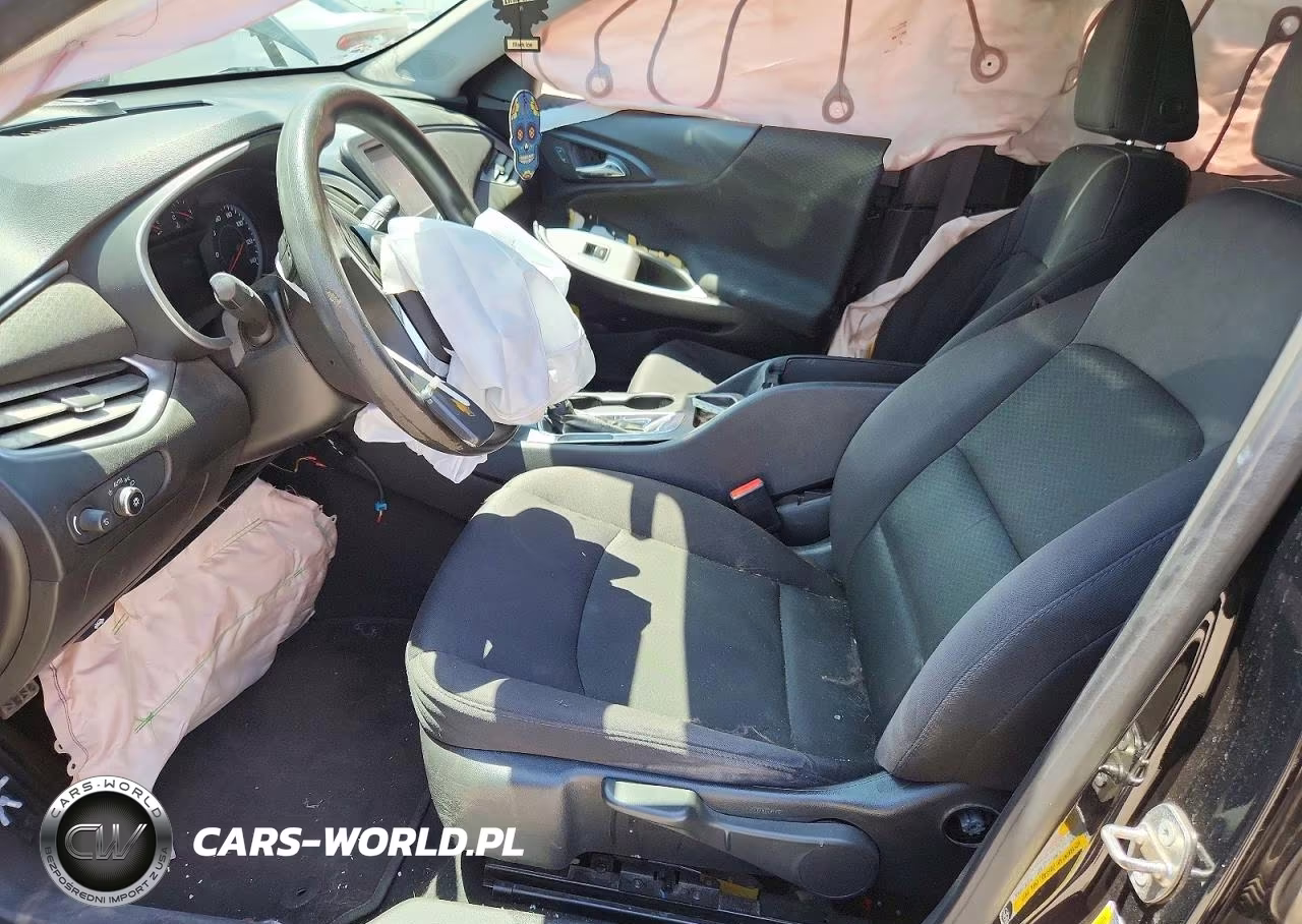 2017 Chevrolet Malibu VIN:1G1ZB5ST9HF260744 - 7