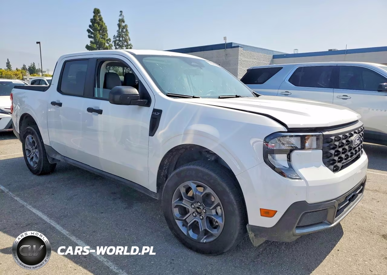 2025 Ford Maverick Xlt VIN:3FTTW8J30SRB28843 - 4