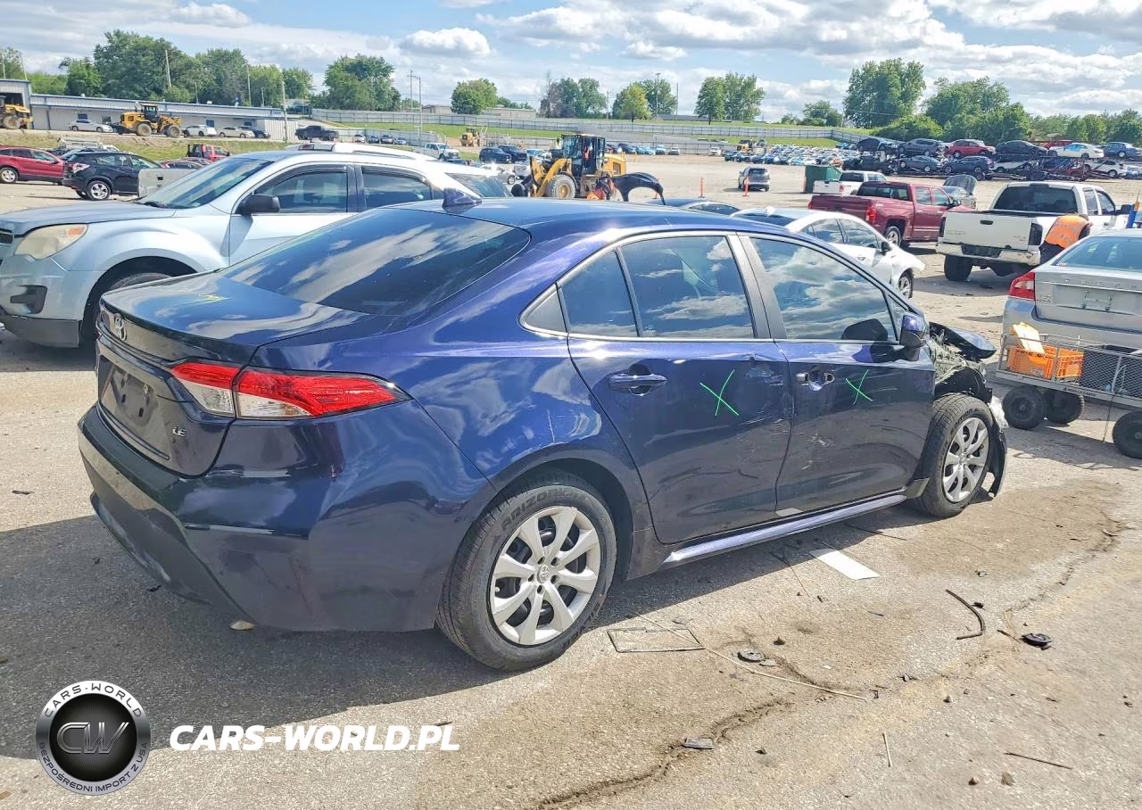 2021 Toyota Corolla Le VIN:5YFEPMAE8MP260256 - 3