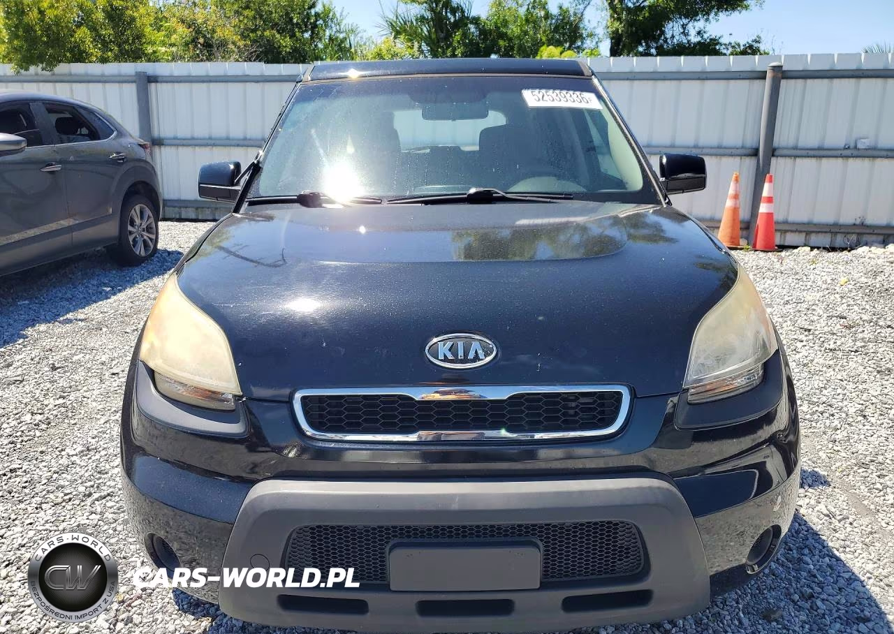 2011 Kia Soul + VIN:KNDJT2A28B7710247 - 5