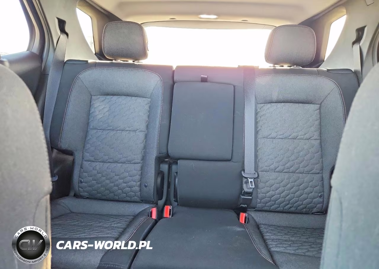2019 Chevrolet Equinox Lt VIN:2GNAXUEV0K6139073 - 10