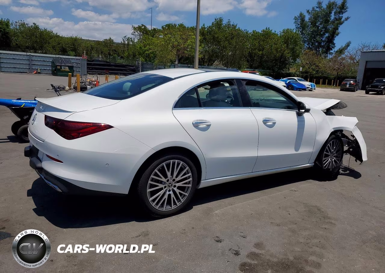 2025 Mercedes-Benz Cla 250 VIN:W1K5J4GB3SN525745 - 3