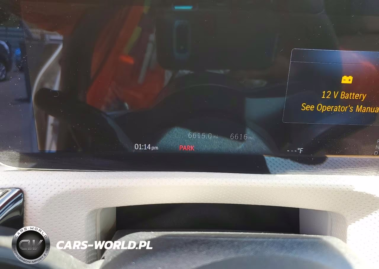 2025 Mercedes-Benz Cla 250 VIN:W1K5J4GB3SN525745 - 9