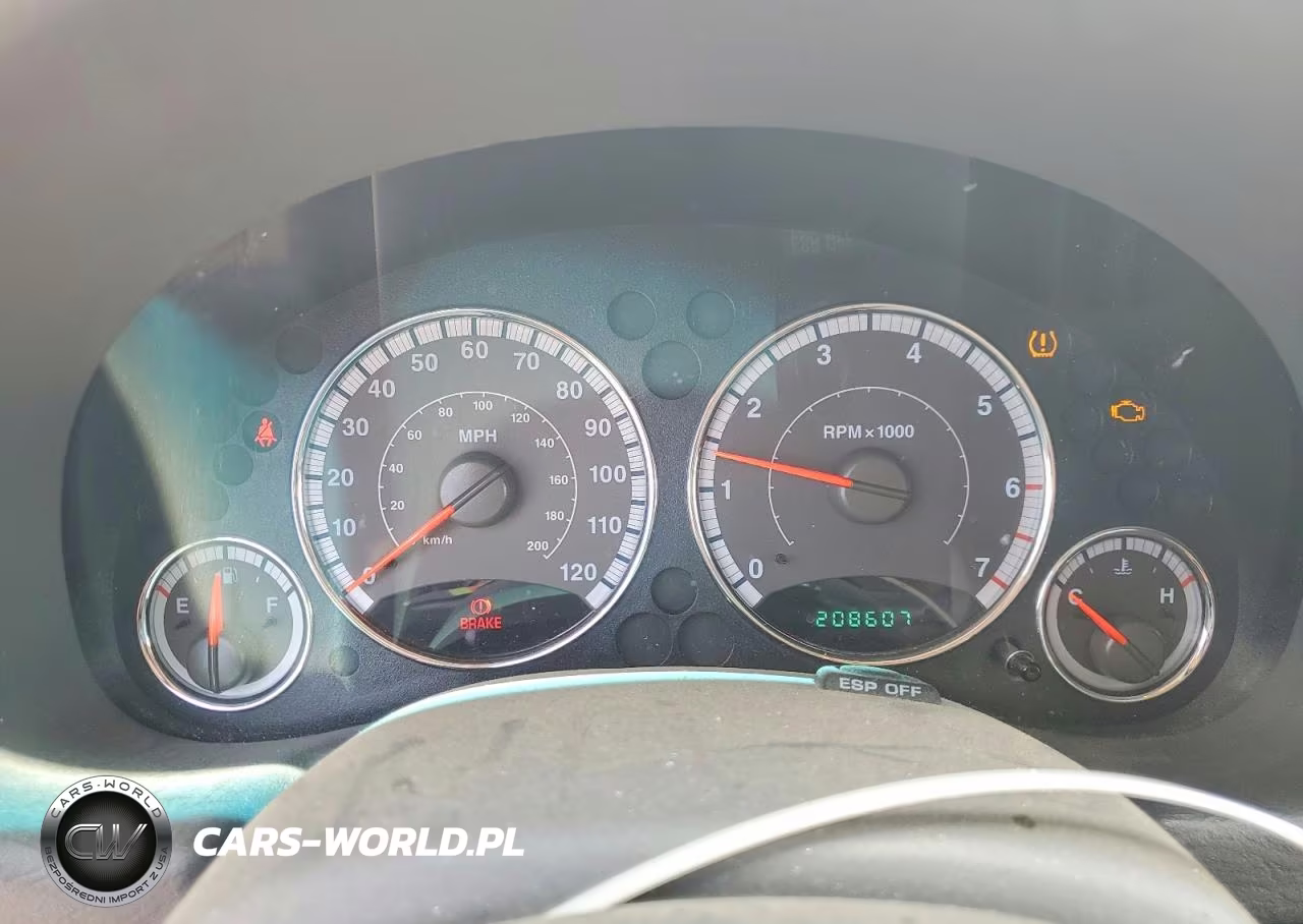 2007 Jeep Liberty Limited VIN:1J4GL58K87W650544 - 9