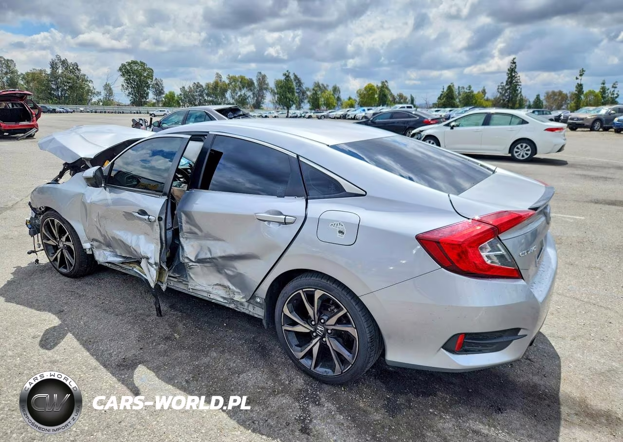 2019 Honda Civic Sport VIN:2HGFC2F82KH562864 - 2
