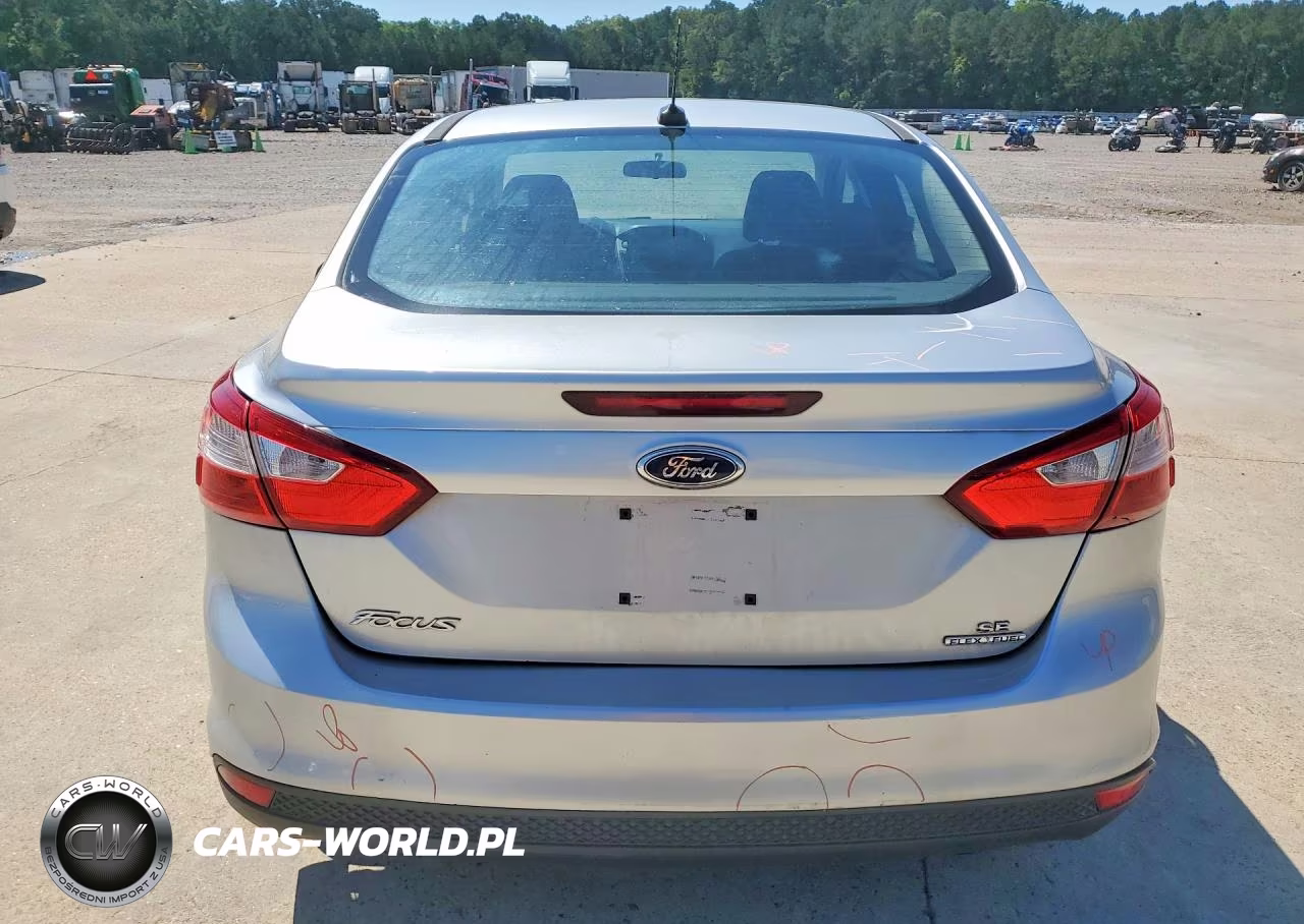 2014 Ford Focus Se VIN:1FADP3F25EL381413 - 6