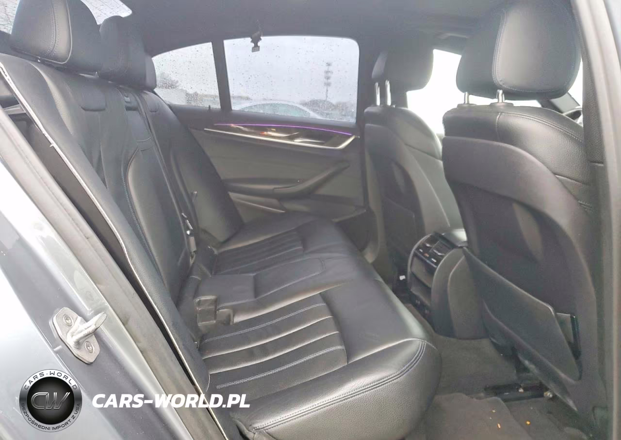 2018 BMW 530 Xi VIN:WBAJA7C59JG909216 - 10