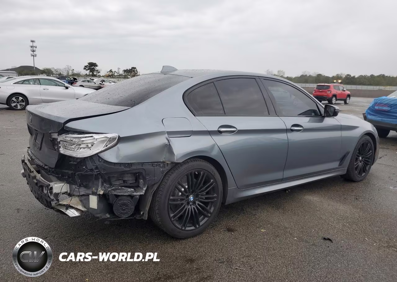 2018 BMW 530 Xi VIN:WBAJA7C59JG909216 - 3