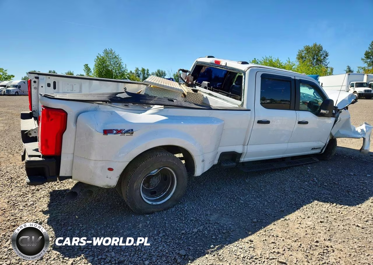 2024 Ford F350 Super Duty VIN:1FT8W3DT3REF35606 - 3