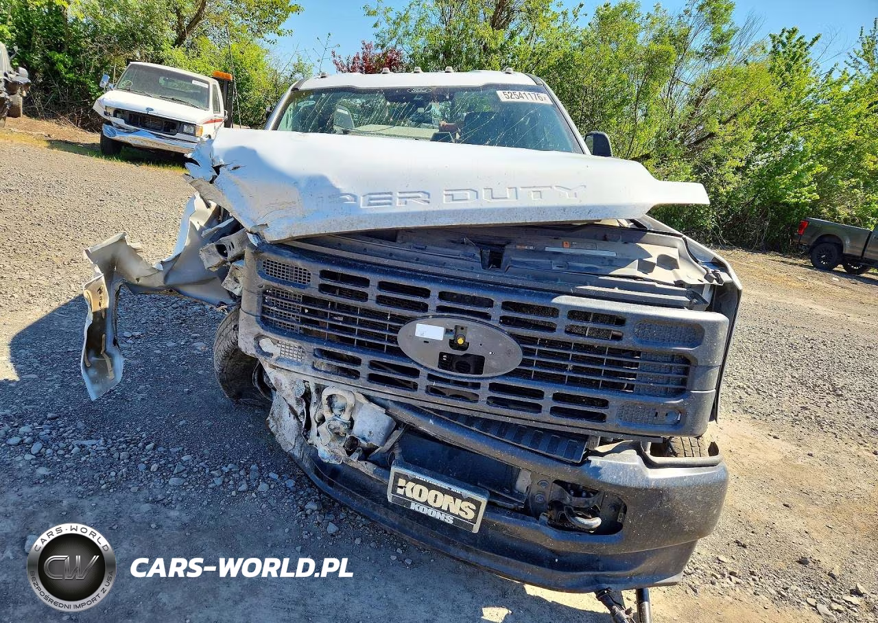 2024 Ford F350 Super Duty VIN:1FT8W3DT3REF35606 - 5