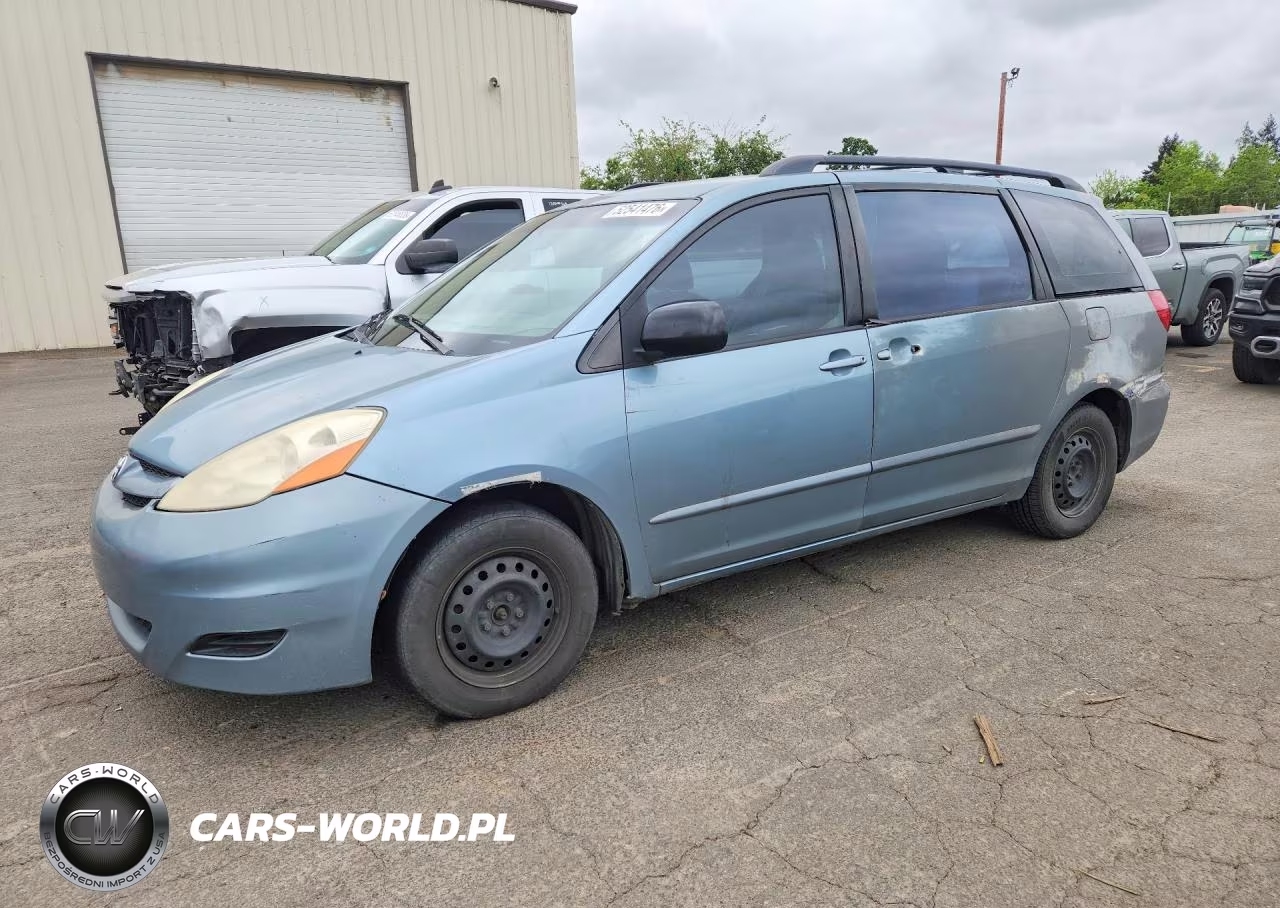 2008 Toyota Sienna Ce 7-Passenger