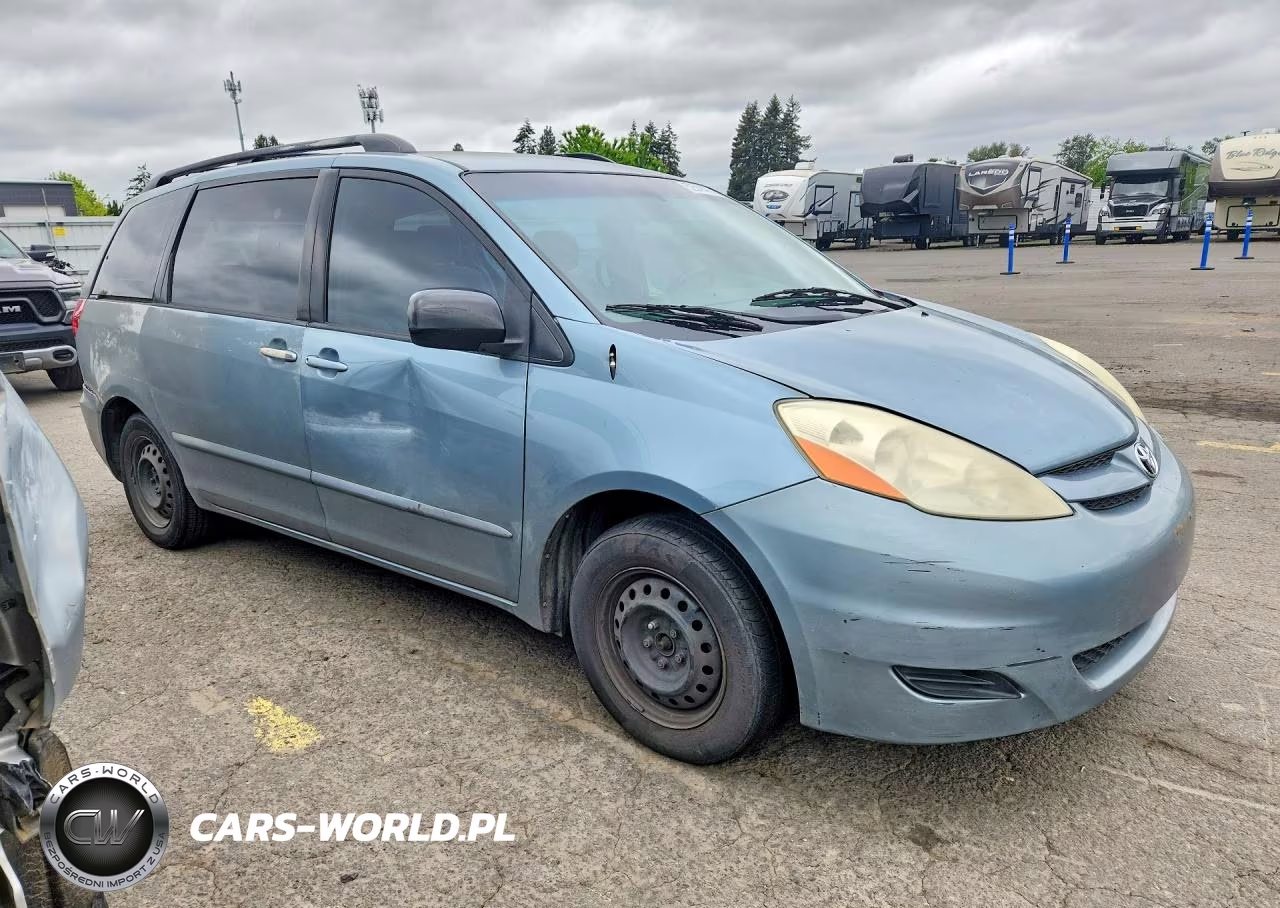 2008 Toyota Sienna Ce 7-Passenger VIN:5TDZK23C38S172079 - 4