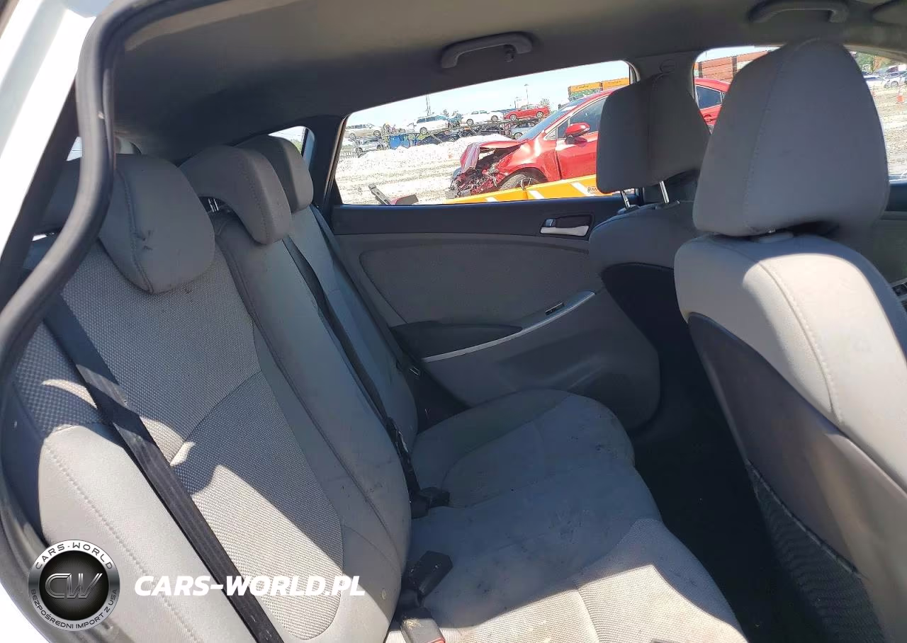 2013 Hyundai Accent Gs VIN:KMHCT5AEXDU063550 - 10