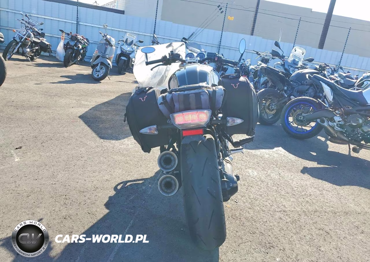 2019 BMW R Nine T VIN:WB10J0301KZ698963 - 4