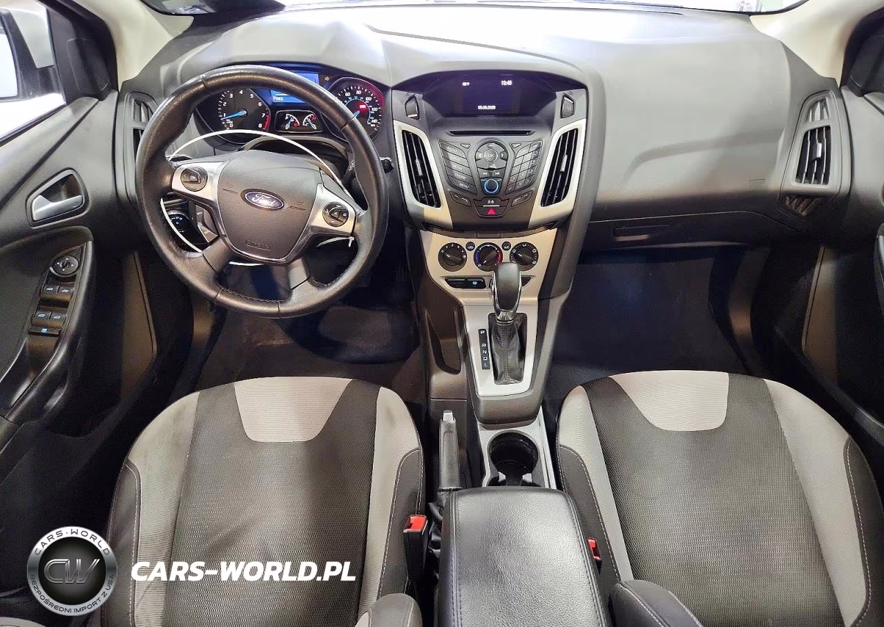2014 Ford Focus Se VIN:1FADP3K22EL320011 - 8
