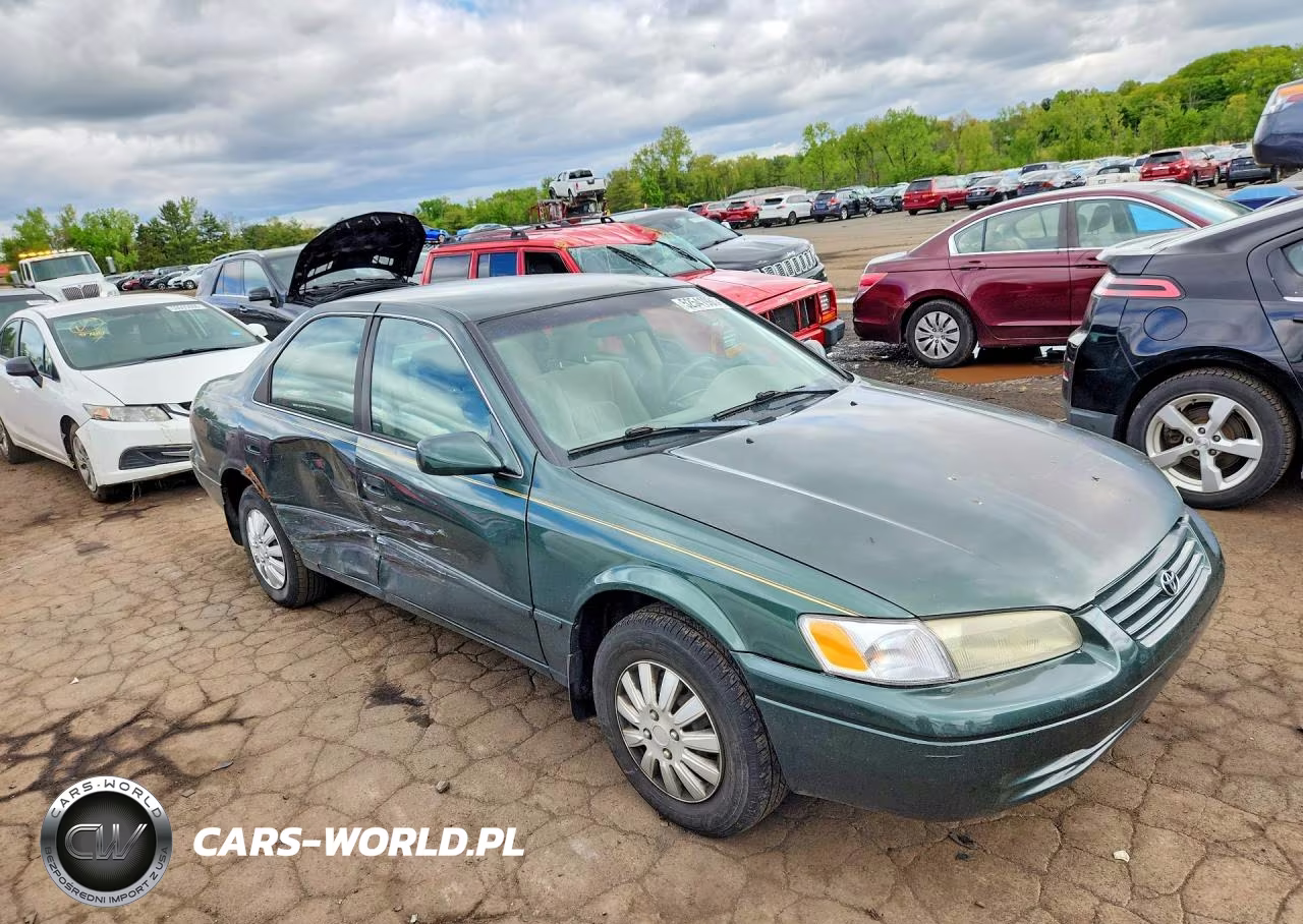 1999 Toyota Camry Ce VIN:4T1BG22K1XU590531 - 4