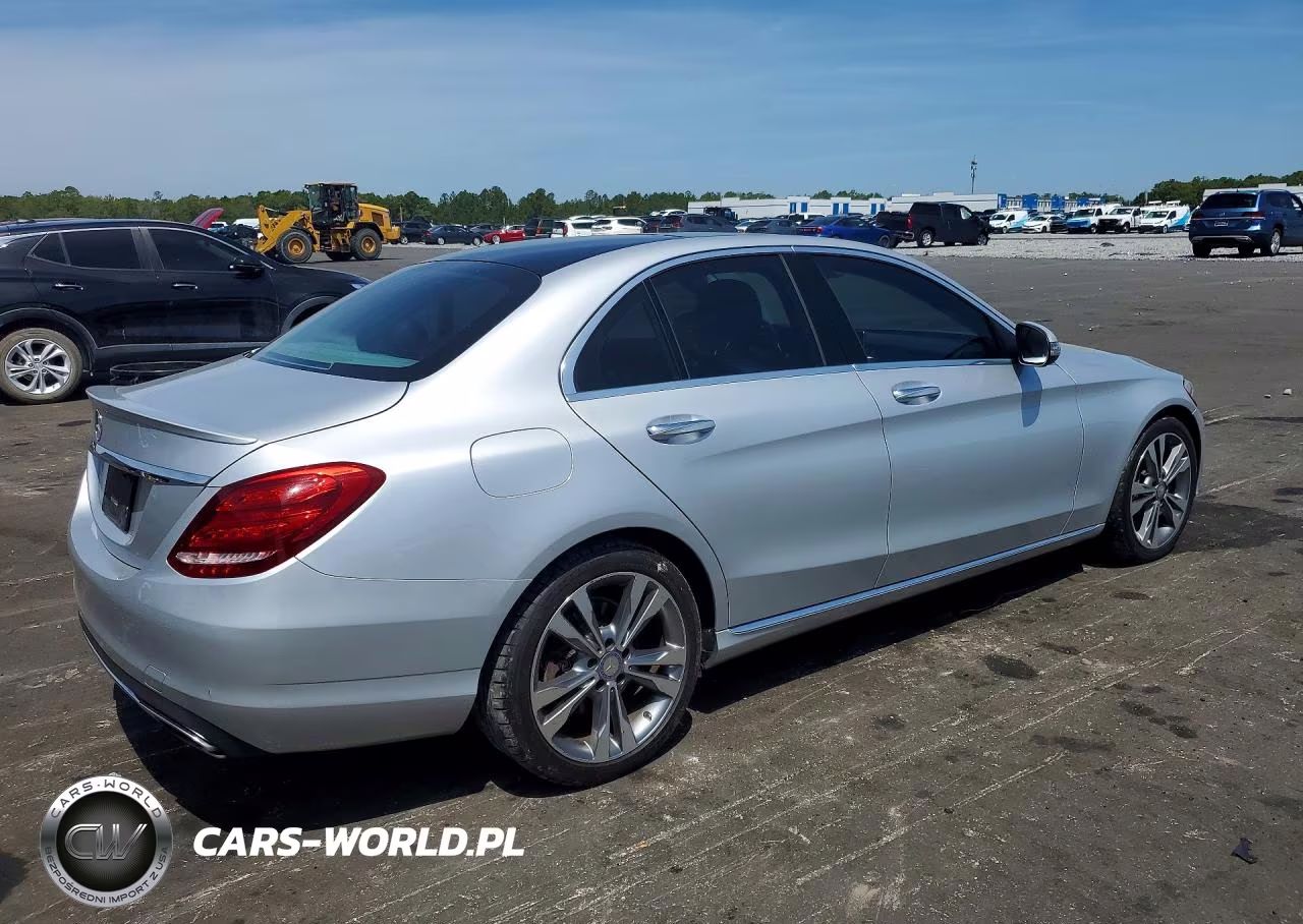 2016 Mercedes-Benz C 300 VIN:55SWF4JB7GU147927 - 3