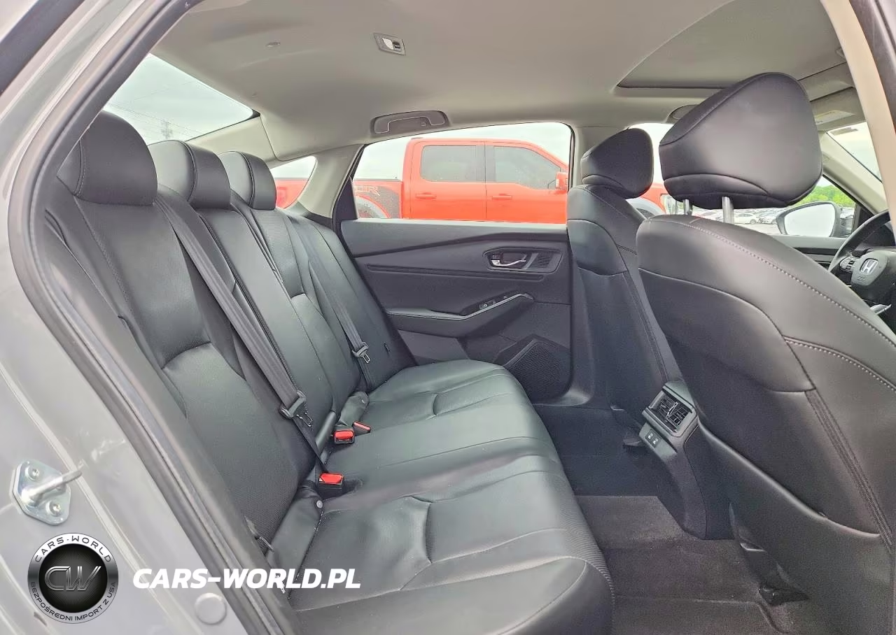 2024 Honda Accord Touring Hybrid VIN:1HGCY2F81RA090900 - 10