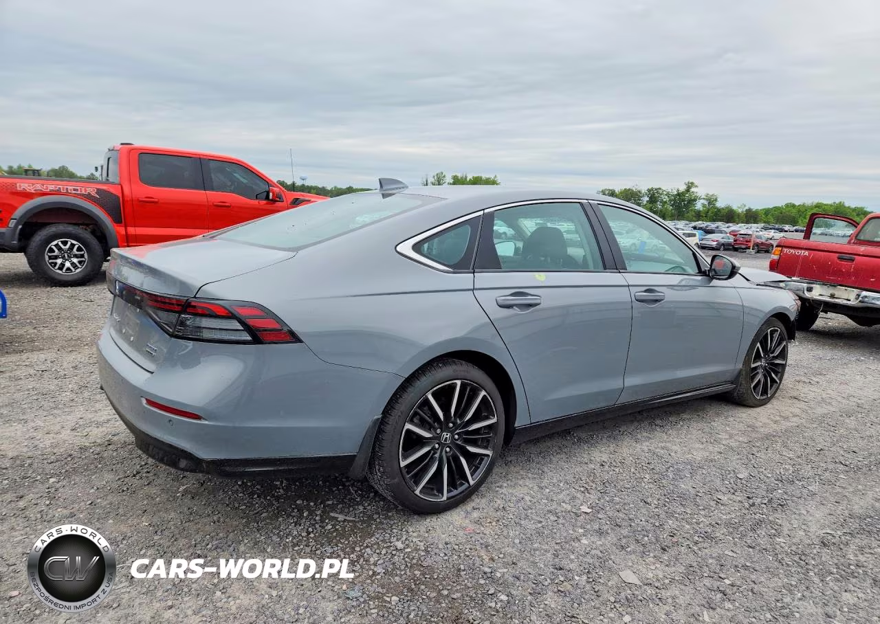 2024 Honda Accord Touring Hybrid VIN:1HGCY2F81RA090900 - 3