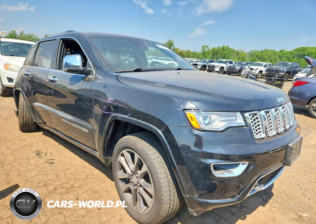 2017 Jeep Grand Cherokee Overland VIN:1C4RJFCT2HC876236 - 4