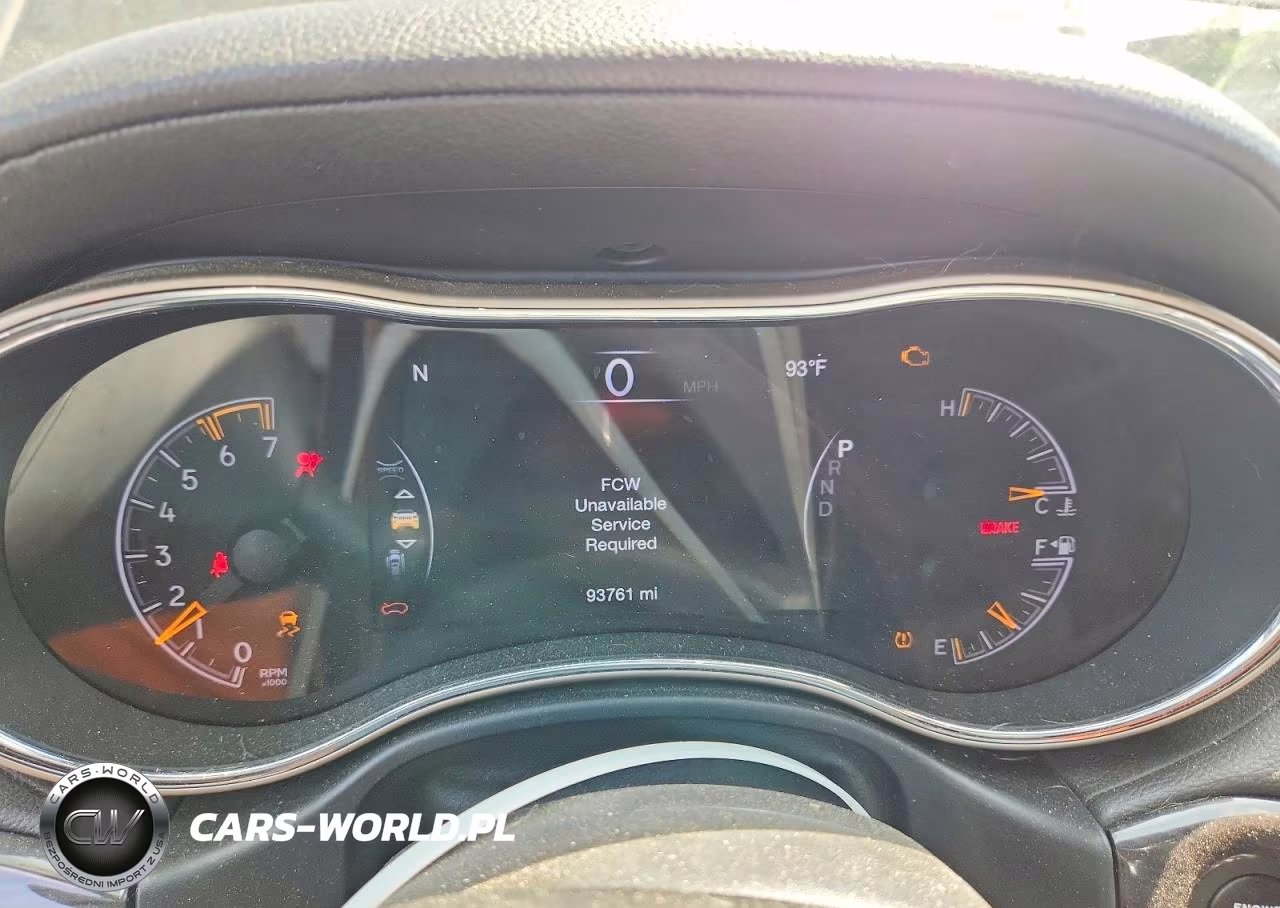 2017 Jeep Grand Cherokee Overland VIN:1C4RJFCT2HC876236 - 9