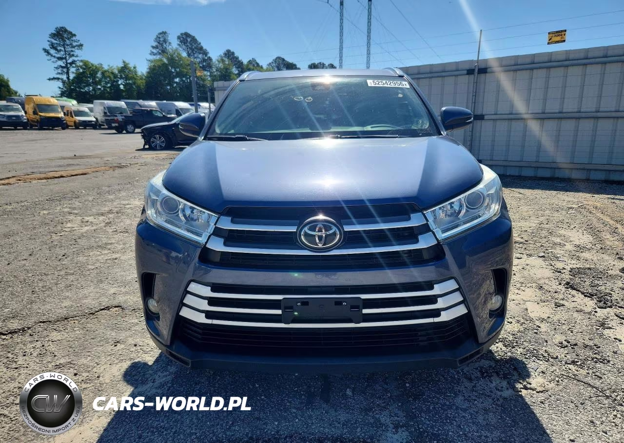 2018 Toyota Highlander Xle VIN:5TDKZRFH8JS283763 - 5