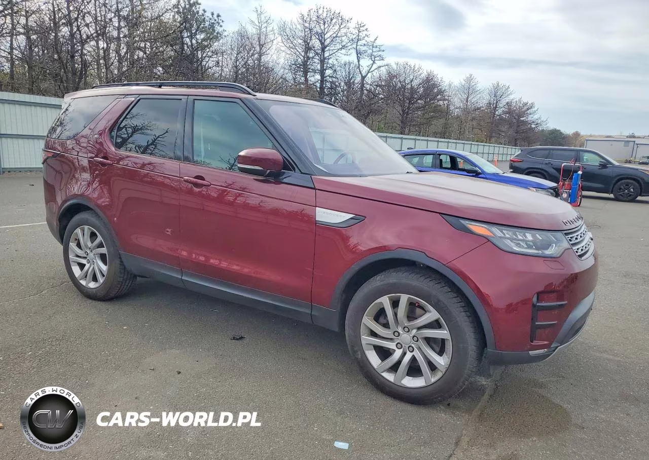 2017 Land Rover Discovery Hse VIN:SALRRBBV1HA040328 - 4