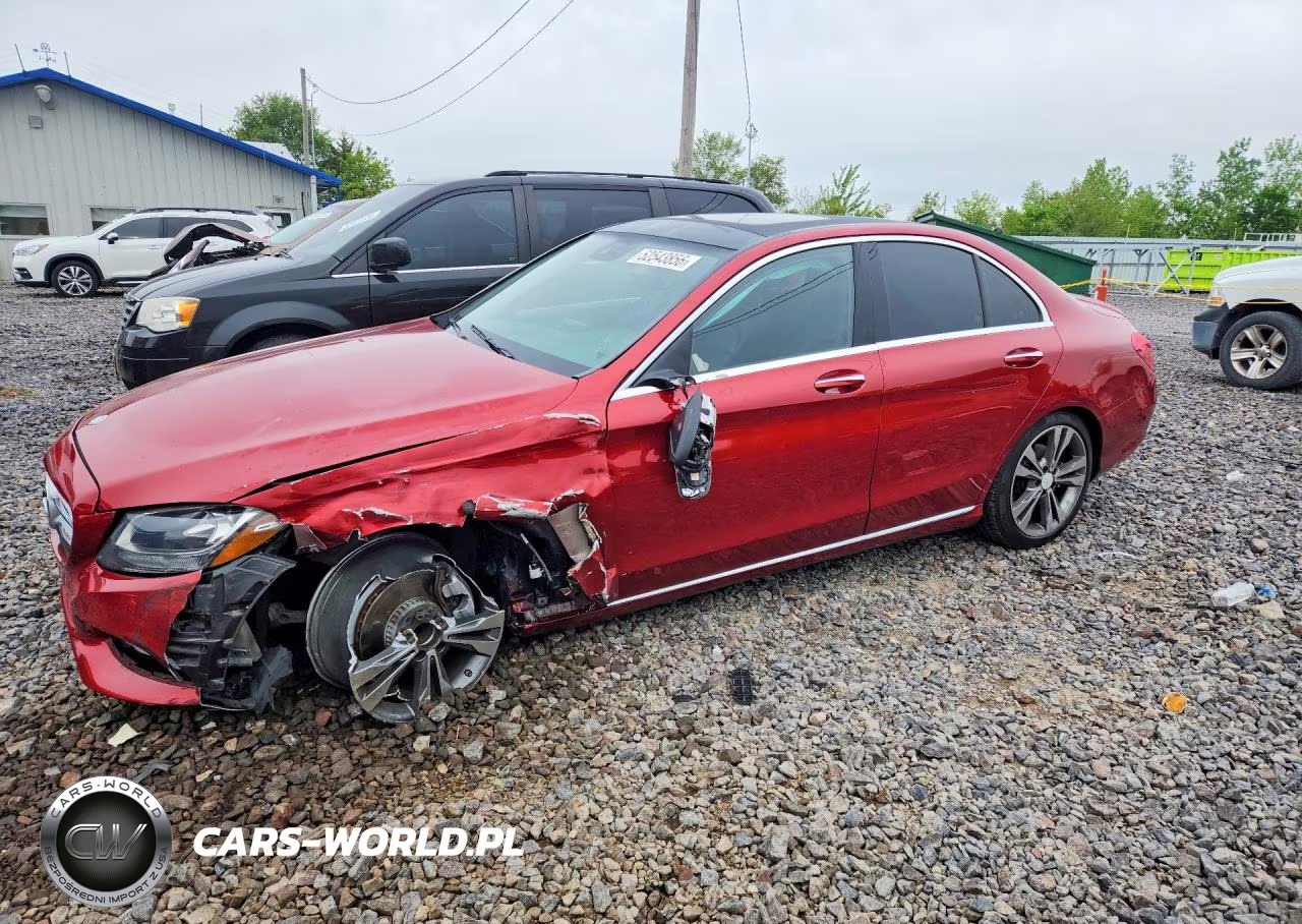 2016 Mercedes-Benz C 300 – zdjęcie 1 z 12