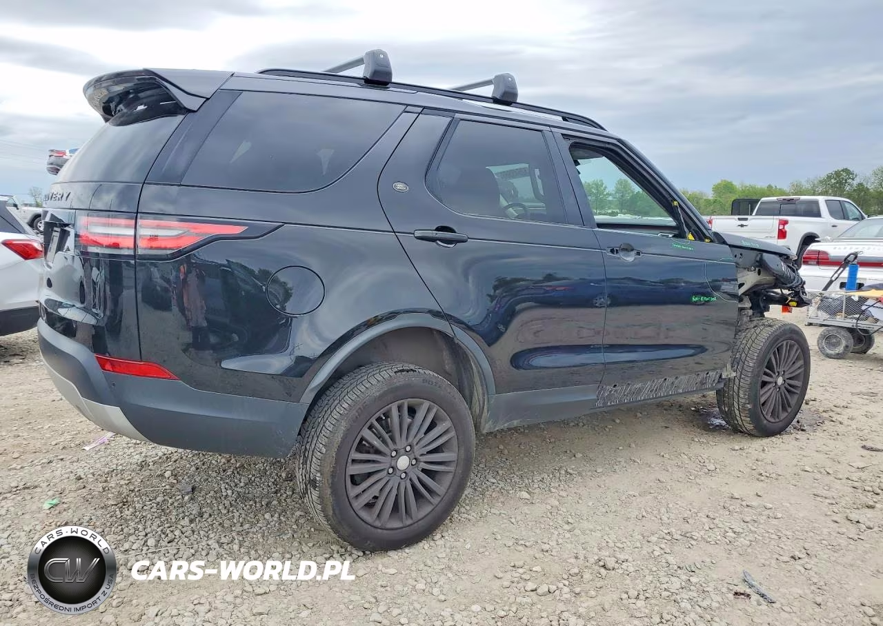 2017 Land Rover Discovery Hse VIN:SALRRBBVXHA015587 - 3