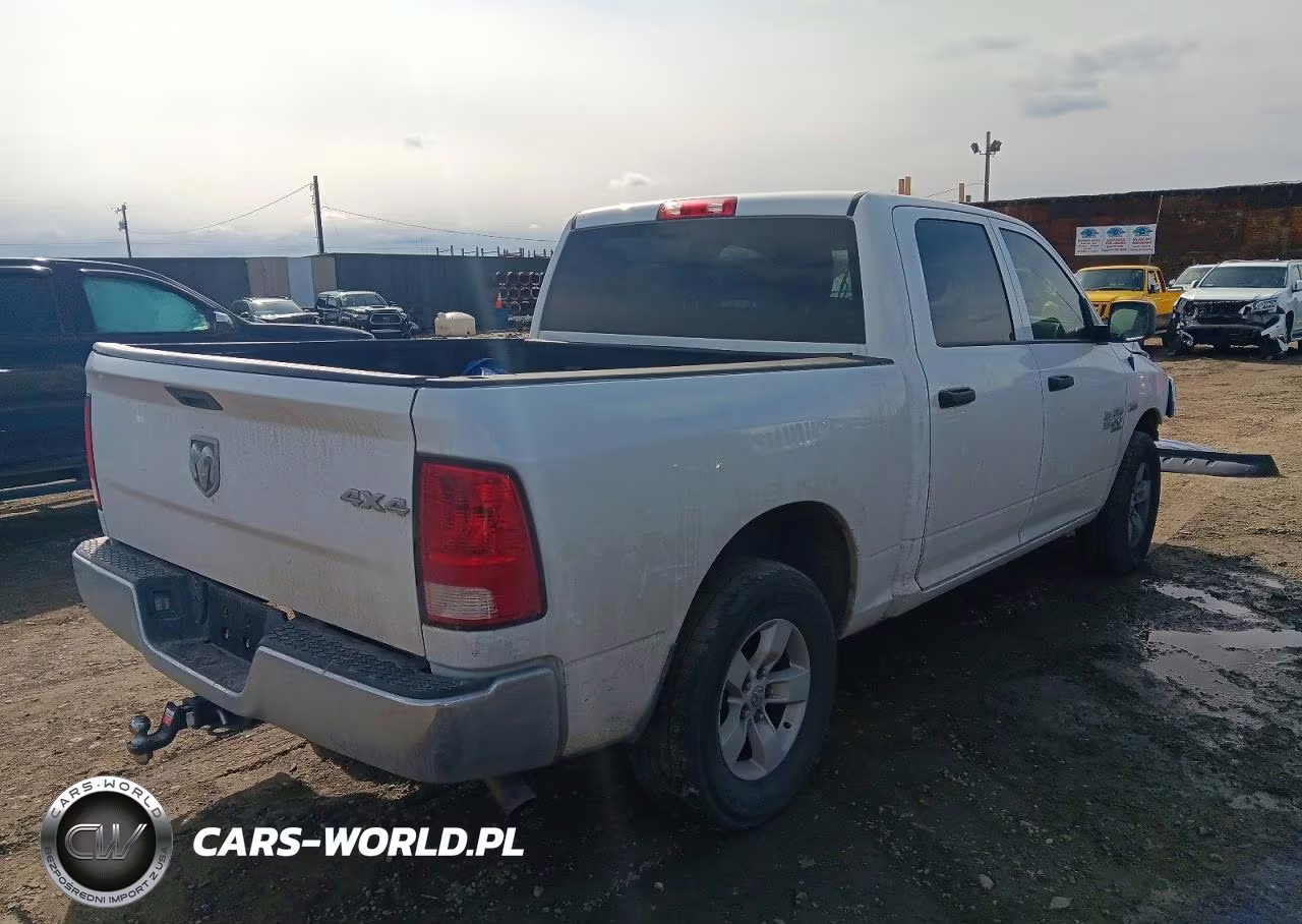 2021 Ram 1500 Classic Tradesman VIN:3C6RR7KT0MG704432 - 3