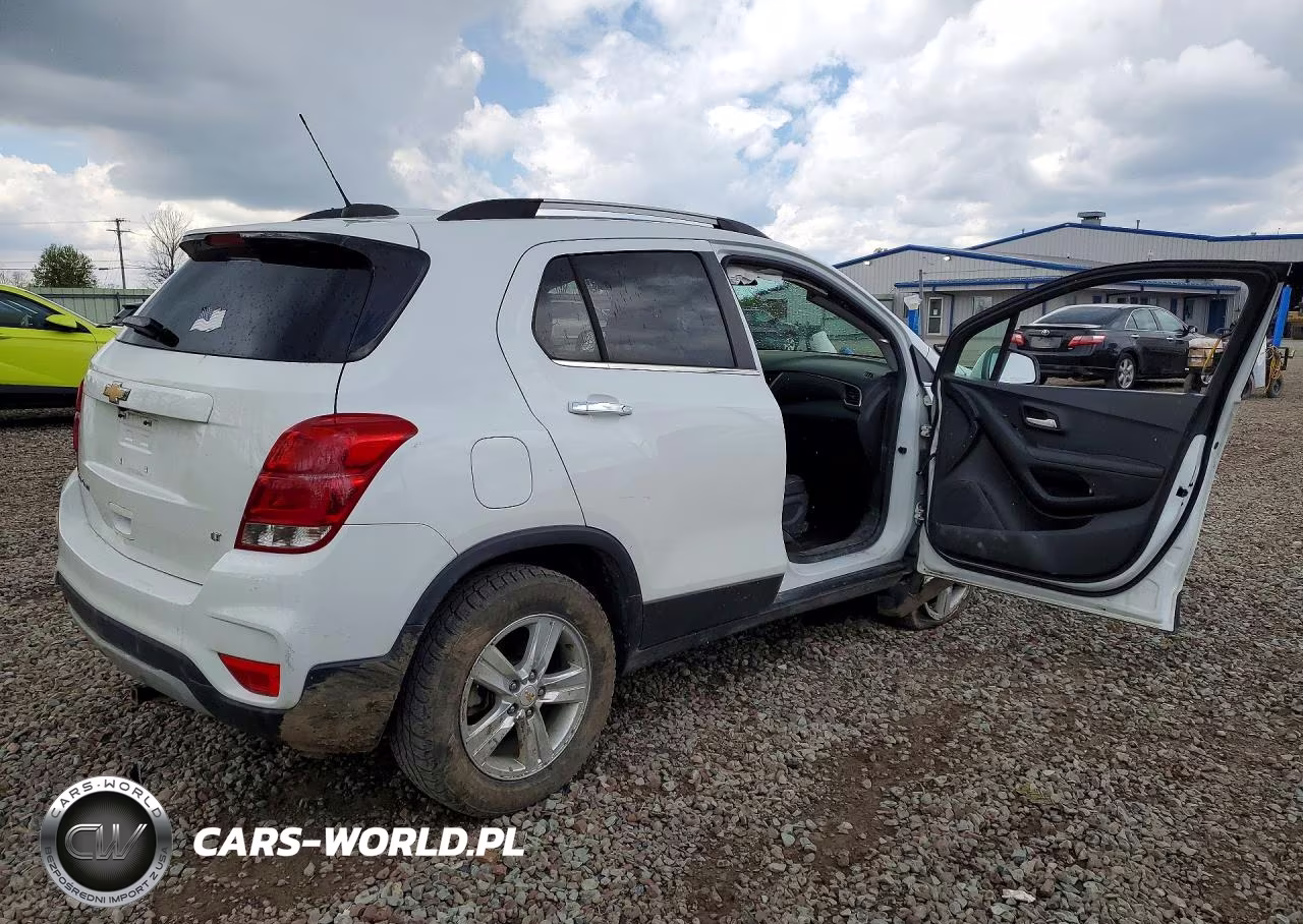 2019 Chevrolet Trax 1Lt VIN:KL7CJPSB6KB858952 - 3