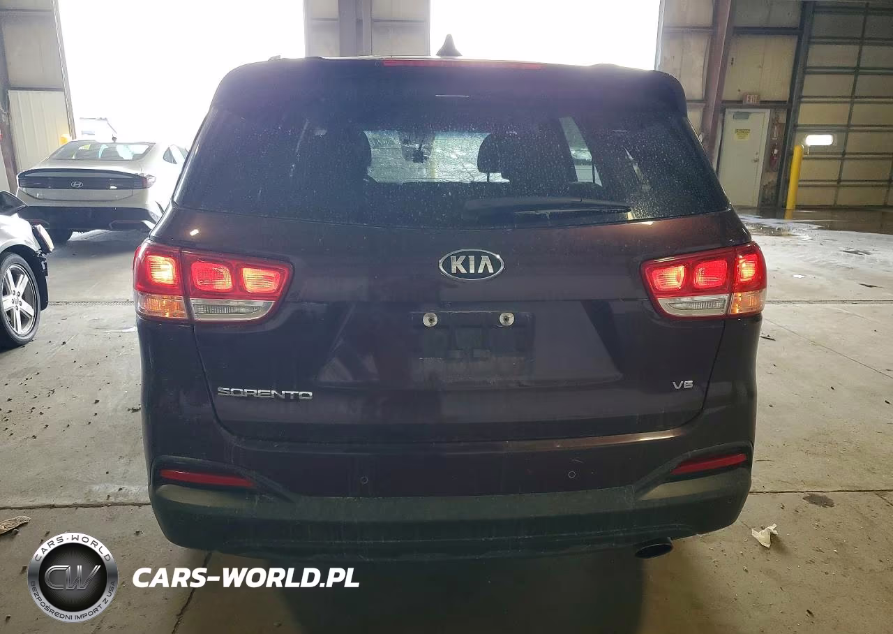 2018 Kia Sorento Lx V6 VIN:5XYPGDA59JG385128 - 6