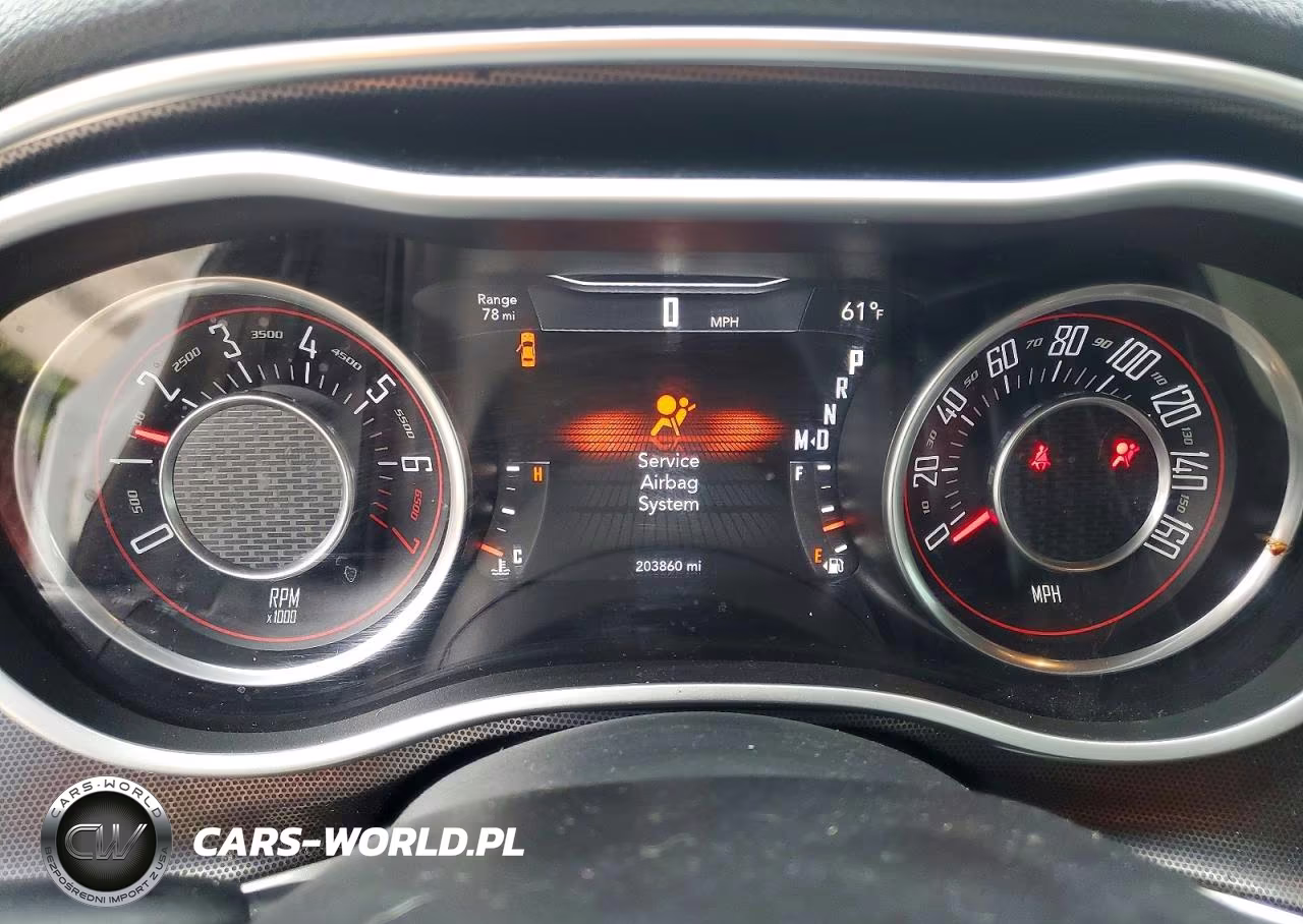 2015 Dodge Challenger Sxt Plus VIN:2C3CDZBGXFH703405 - 9
