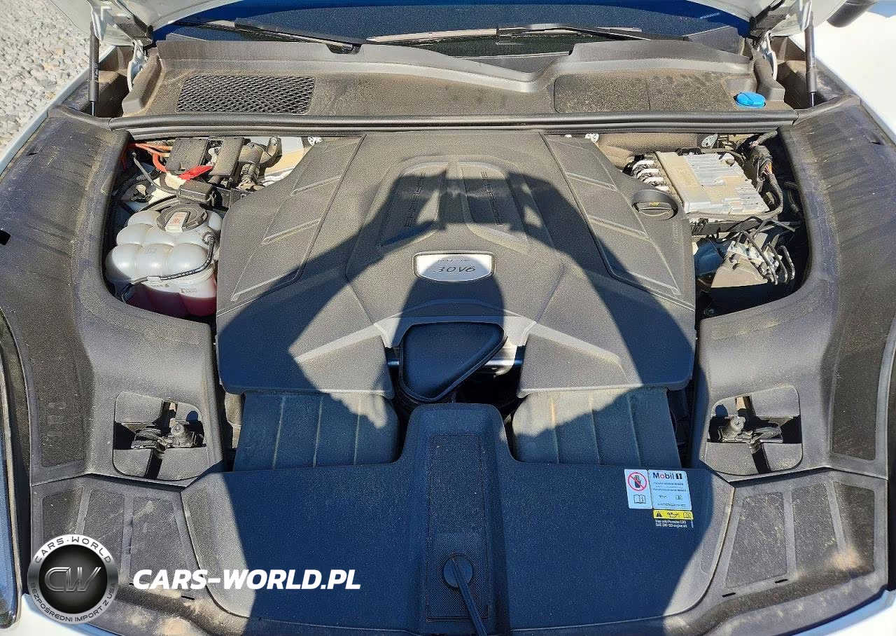 2023 Porsche Cayenne Base VIN:WP1AA2AY2PDA02089 - 12