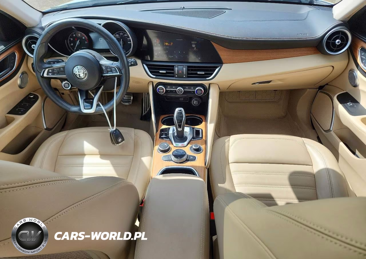2021 Alfa Romeo Giulia Ti VIN:ZARFANBN8M7643793 - 8