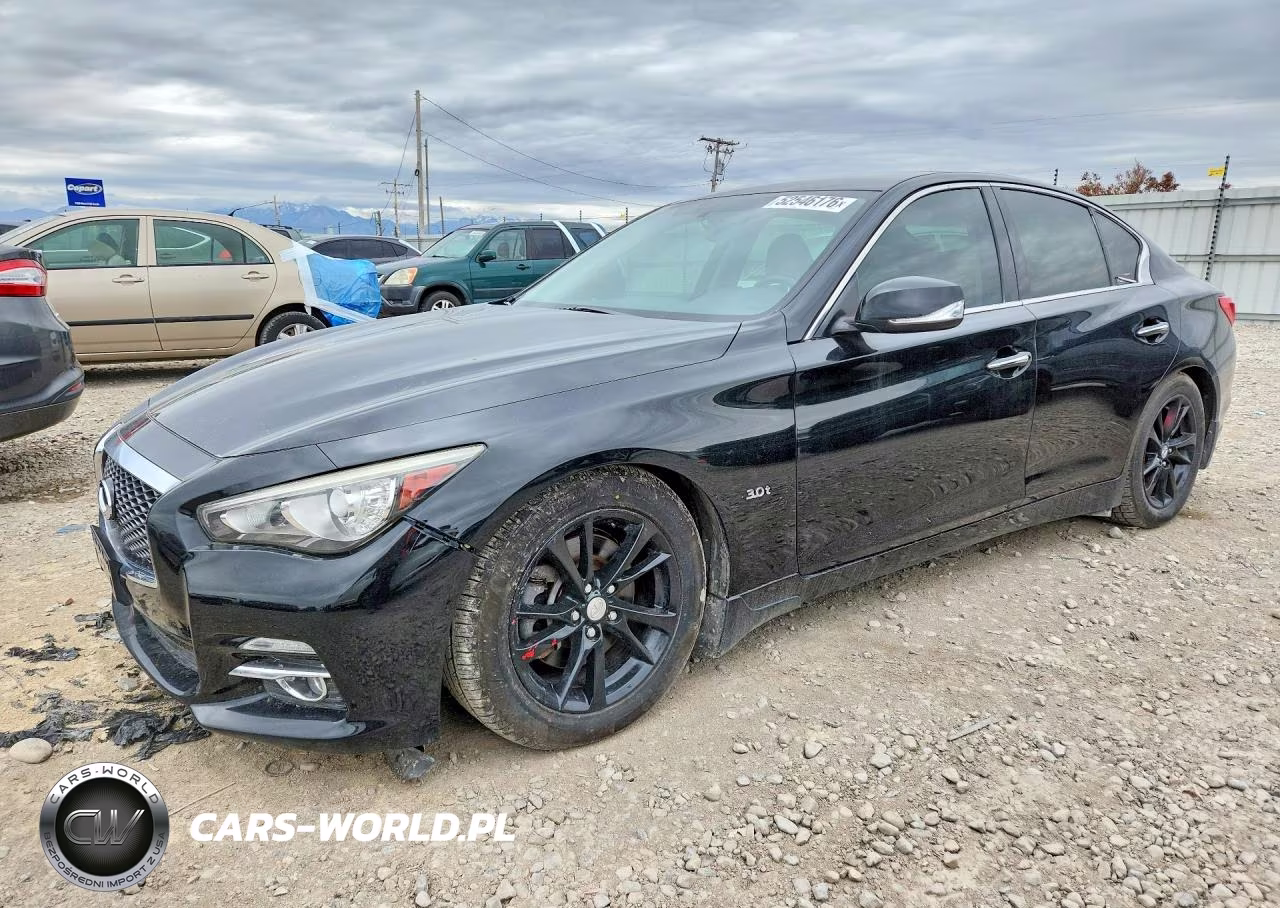 2017 Infiniti Q50 Premium