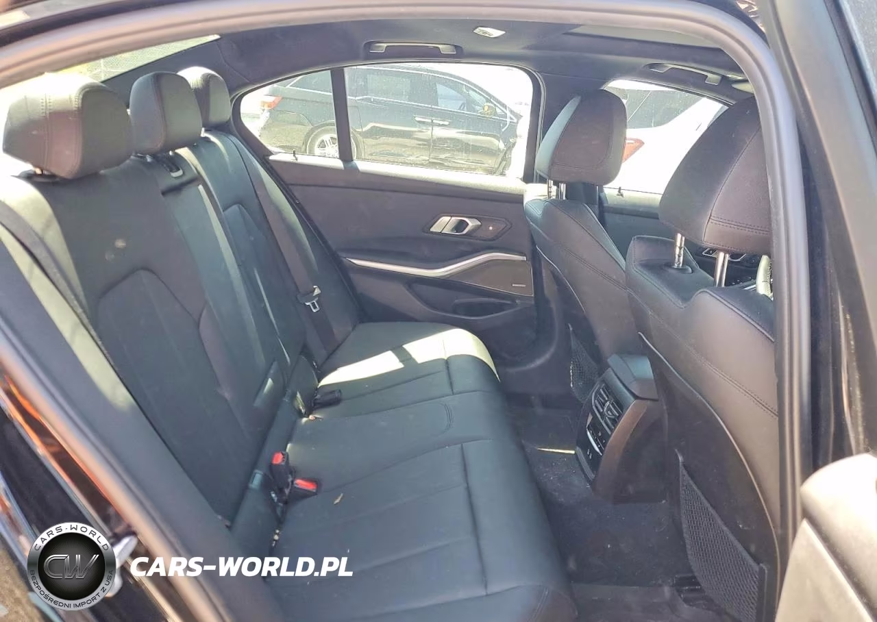 2021 BMW 330I VIN:3MW5R1J03M8B68997 - 10