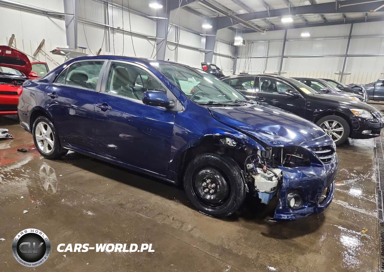 2013 Toyota Corolla Le VIN:2T1BU4EE4DC987397 - 4
