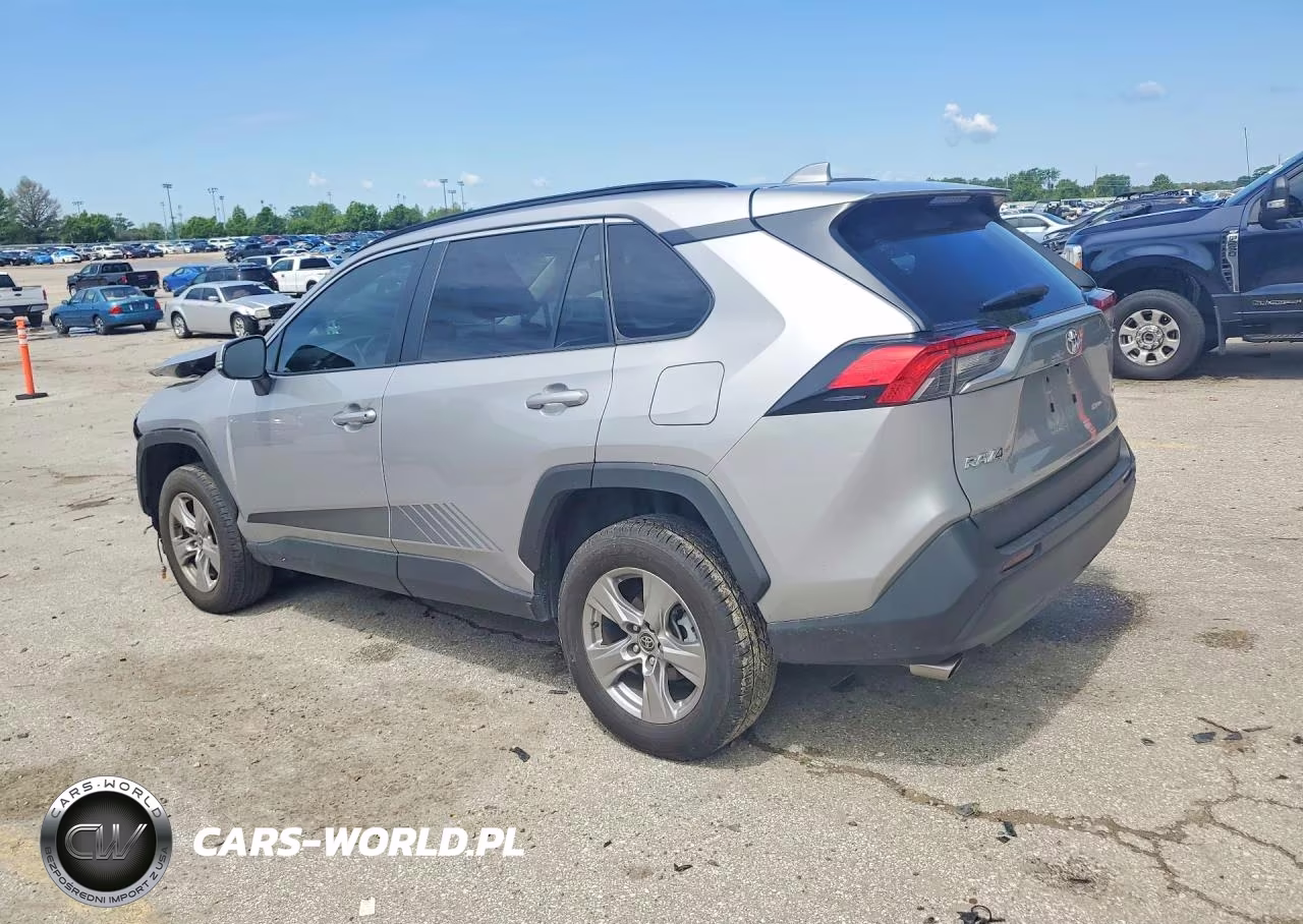 2023 Toyota Rav4 Xle VIN:2T3W1RFV3PC232372 - 2