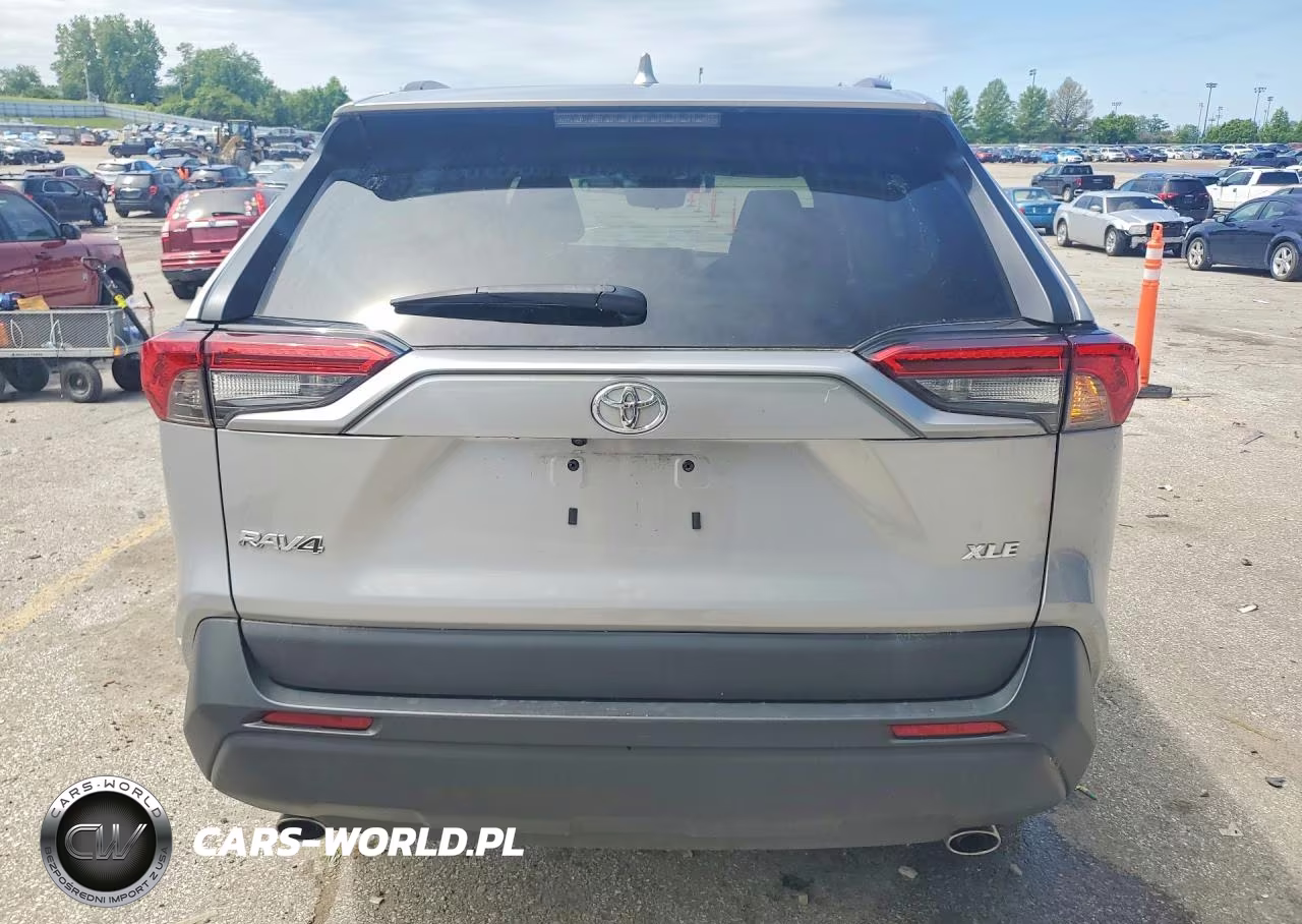 2023 Toyota Rav4 Xle VIN:2T3W1RFV3PC232372 - 6