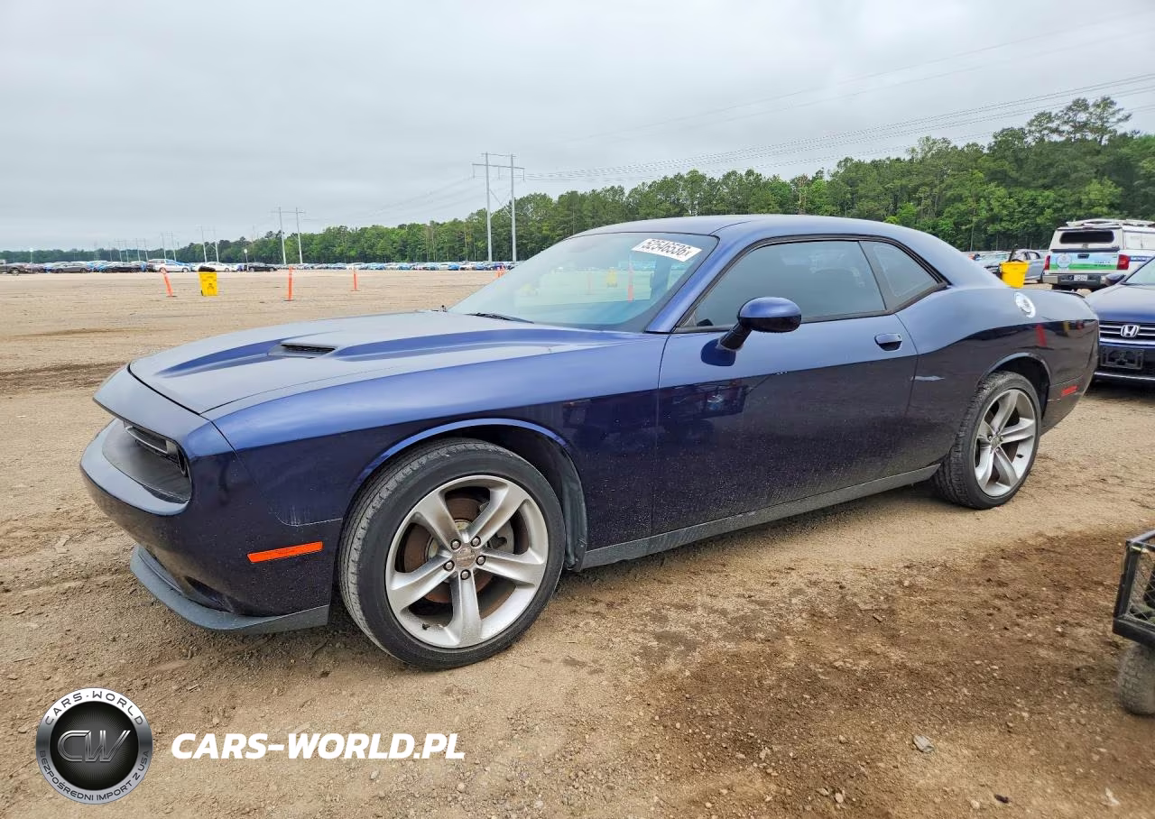 2015 Dodge Challenger Sxt