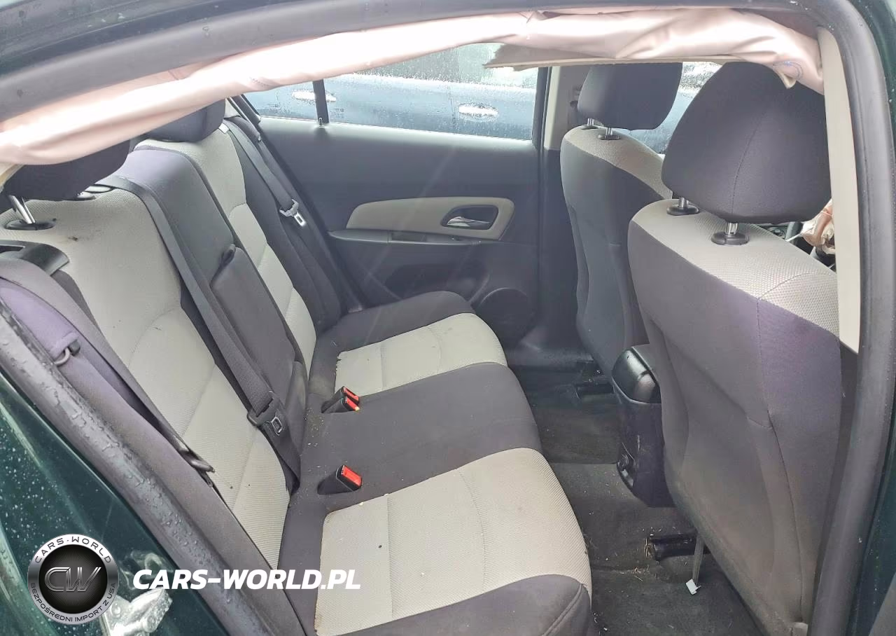 2014 Chevrolet Cruze Ls VIN:1G1PA5SG0E7472449 - 10