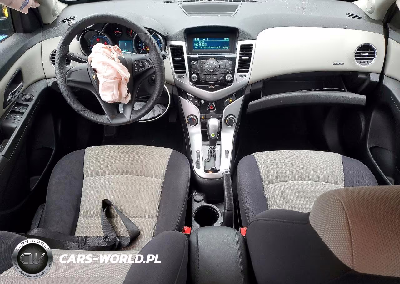 2014 Chevrolet Cruze Ls VIN:1G1PA5SG0E7472449 - 8