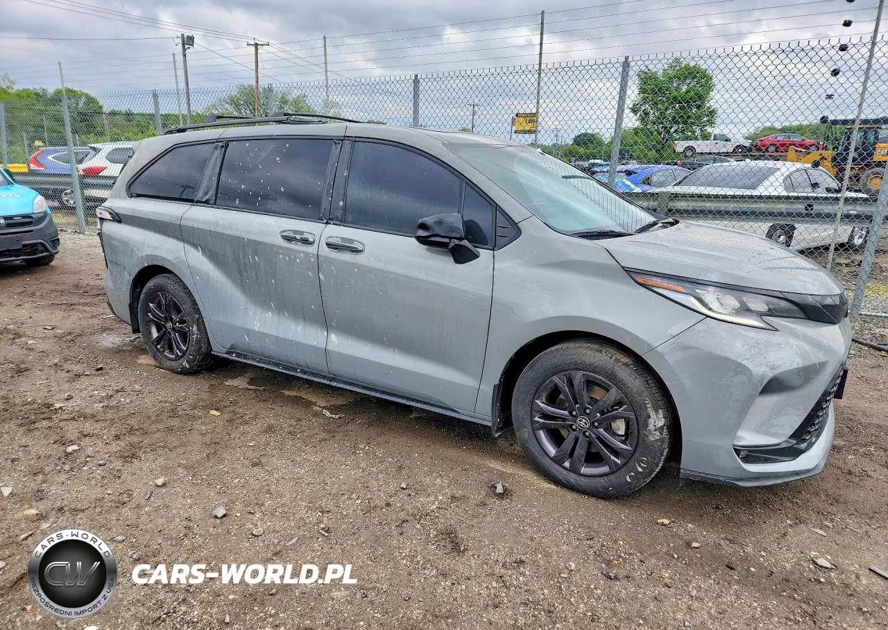2025 Toyota Sienna Xse VIN:5TDDSKFC0SS171081 - 4