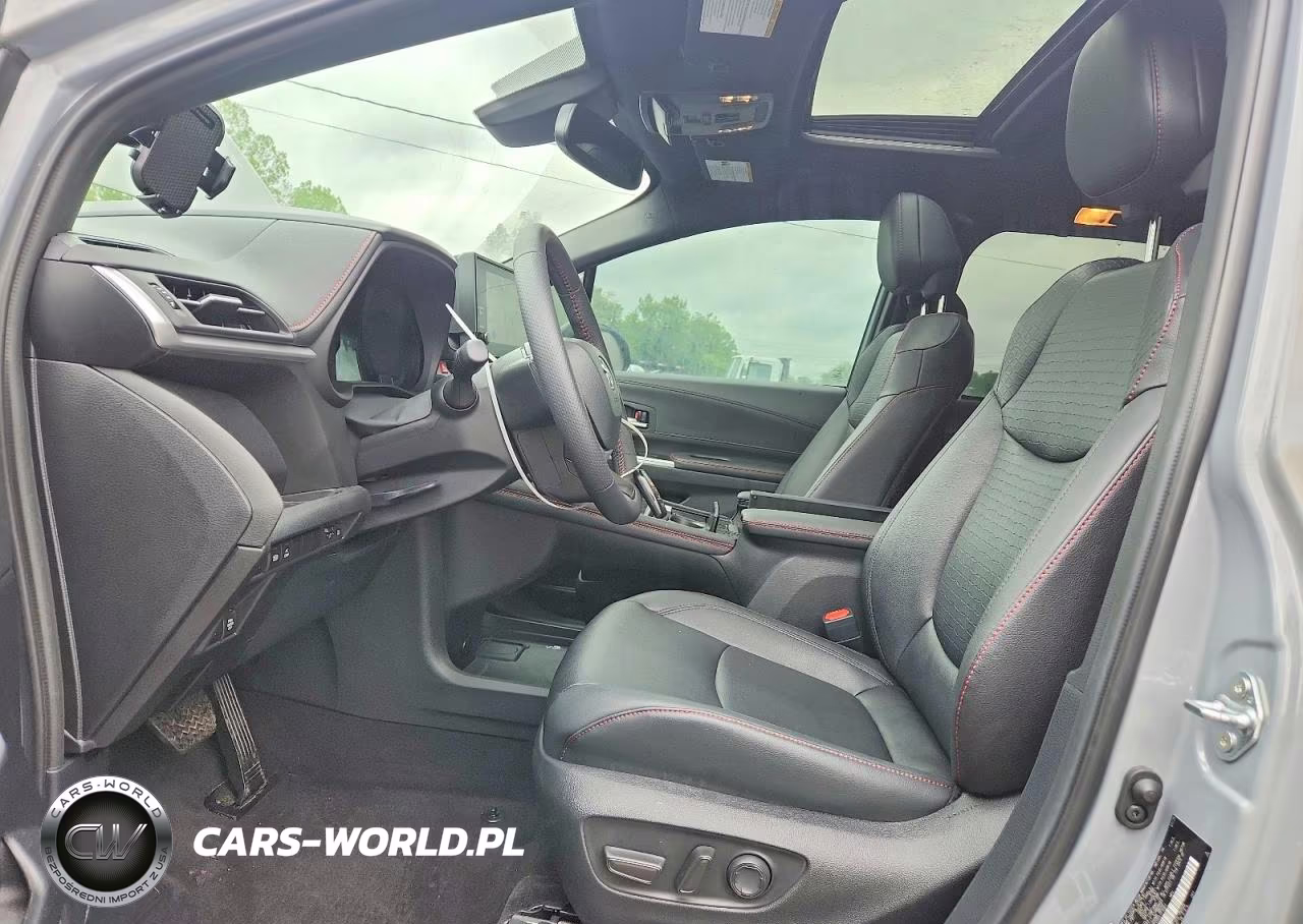 2025 Toyota Sienna Xse VIN:5TDDSKFC0SS171081 - 7