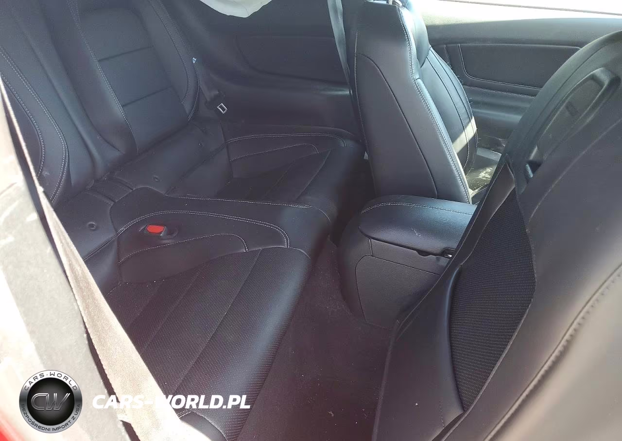 2023 Ford Mustang VIN:1FA6P8TD4P5100043 - 10