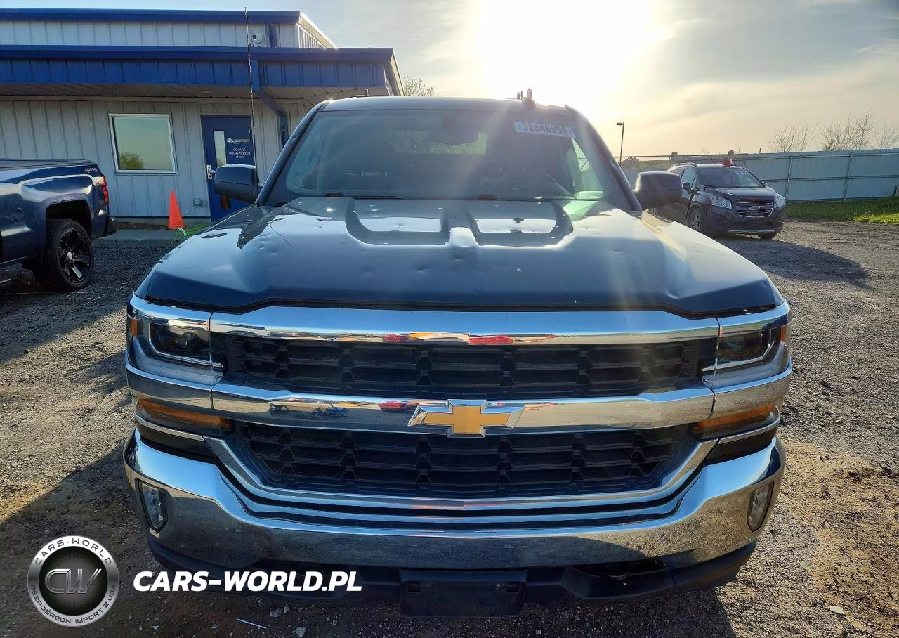 2018 Chevrolet Silverado K1500 Lt VIN:1GCVKREC1JZ318696 - 5