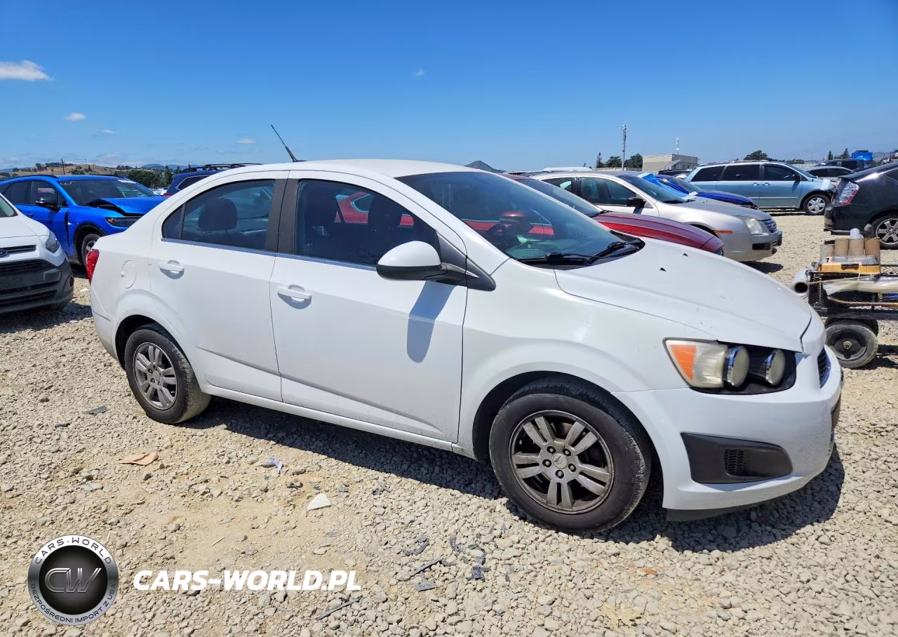 2014 Chevrolet Sonic Lt VIN:1G1JC5SH8E4173169 - 4