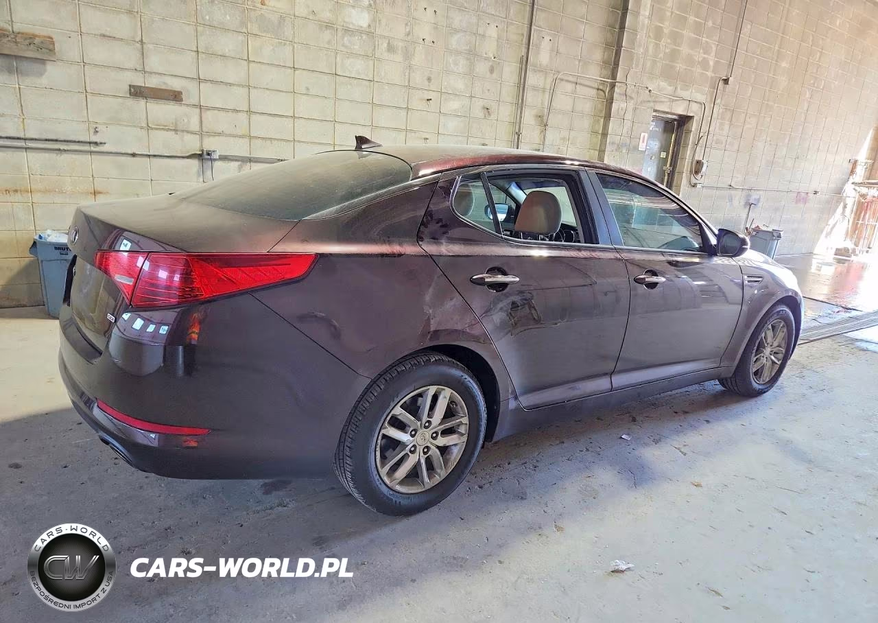 2013 Kia Optima Lx VIN:5XXGM4A74DG252148 - 3